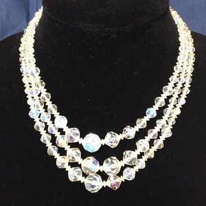 VINTAGE Iridescent glass beaded necklace